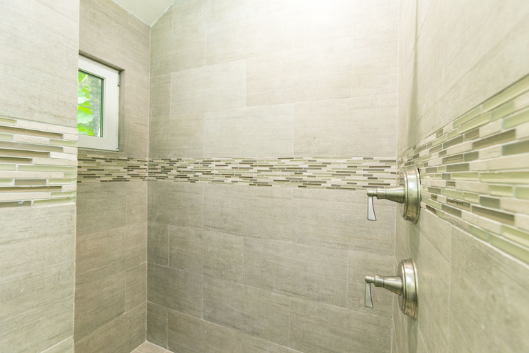 Bathroom 3, Serenity Beach House, Roatán