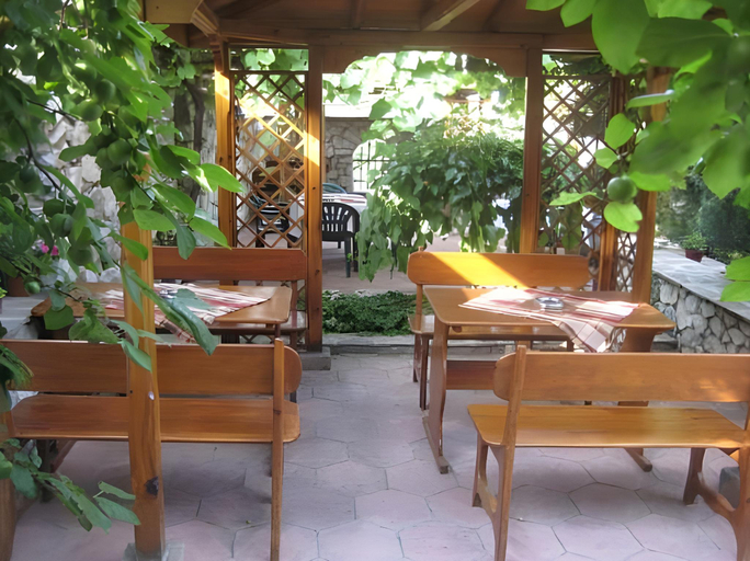 Others 3, Family Hotel Bunara, Rodopi
