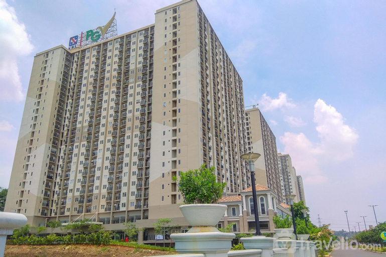 Exterior & Views 2, Comfort and Homey 2BR at Podomoro Golf View Apartment By Travelio, Bogor