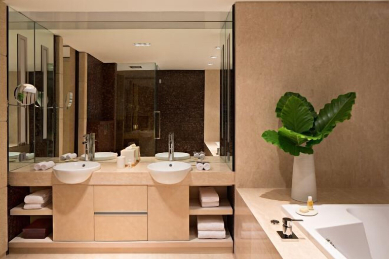 Bathroom 21
