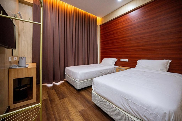 Bedroom 3, Semporna Garden Hotel, Semporna