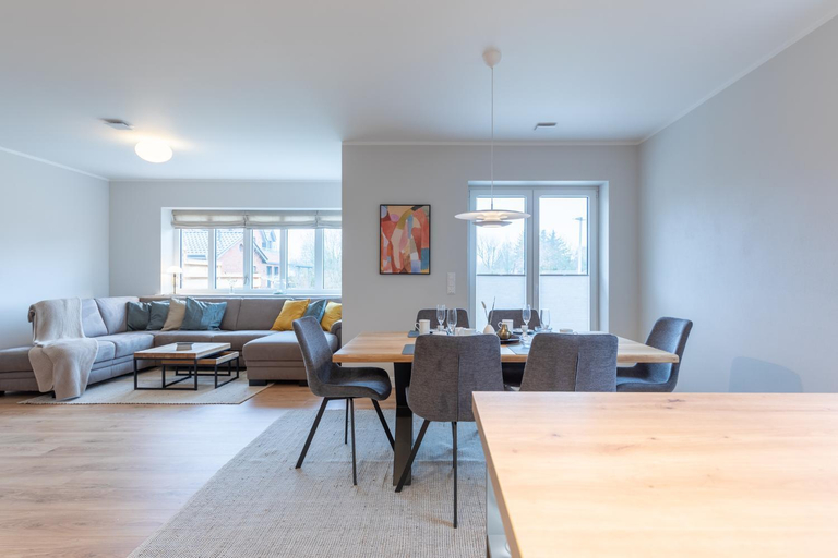 Others 5, Moderne Doppelhaushalfte in Niebull, Nordfriesland