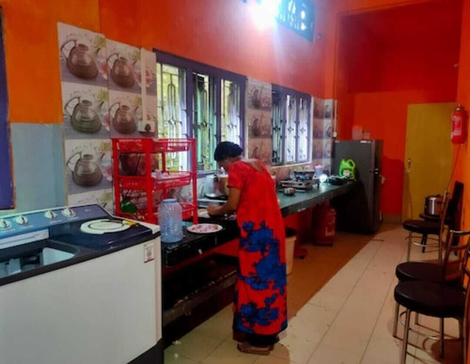 Food & Drinks, Hotel SDC, West Kameng