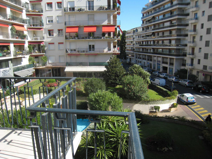 Appartements Cannes Centre : Rond Point Duboys d'Angers, Alpes-Maritimes