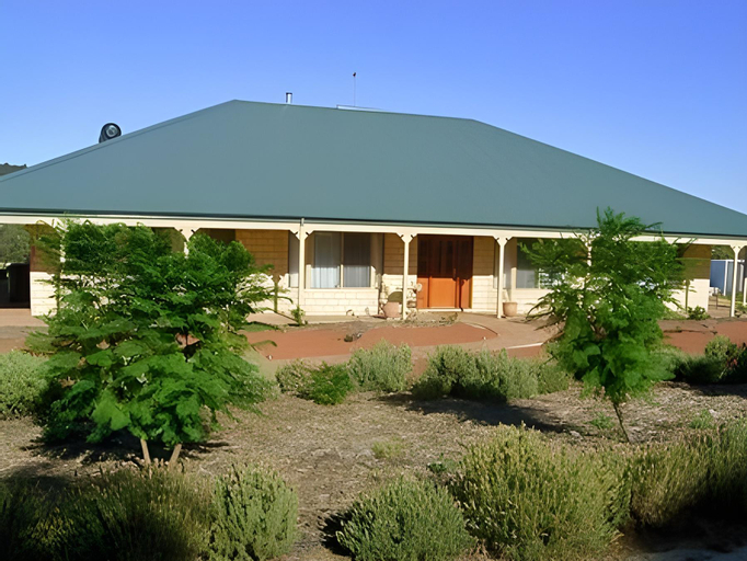 Lavendale Country Retreat, York
