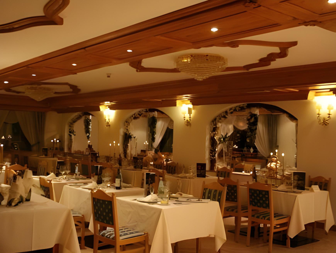 Food & Drinks 5, Hotel Vienna, Trento