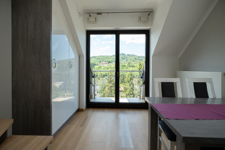 Others 3, My Universe Mezzanine Apartment Teczowe Wzgorze, Cieszyn
