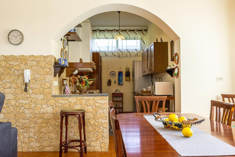 Others 4, Villa TreA, Catania