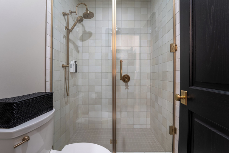 Bathroom 3, The Penrose Suites, Perth
