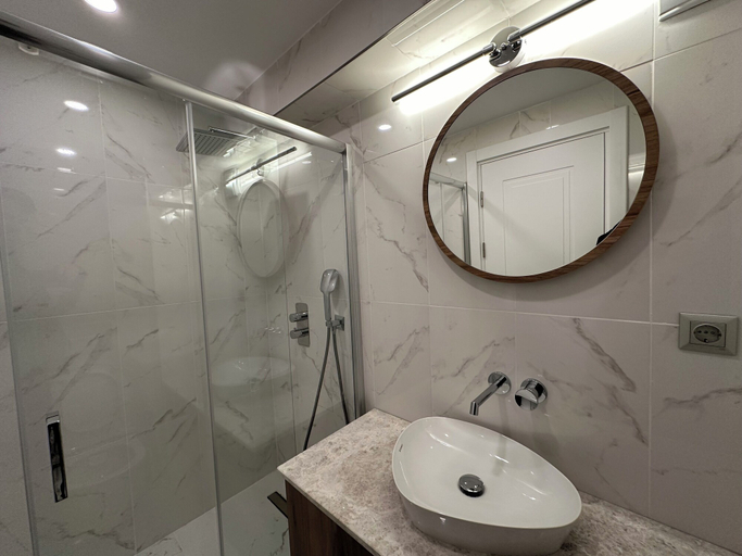 Bathroom 5, Iris Han Hotel, Fatih
