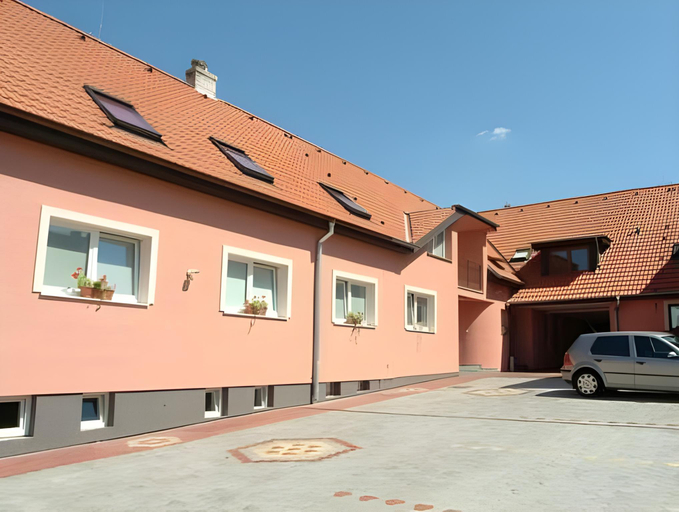 Others 2, HOTEL Garni PATRIOT, Trnava