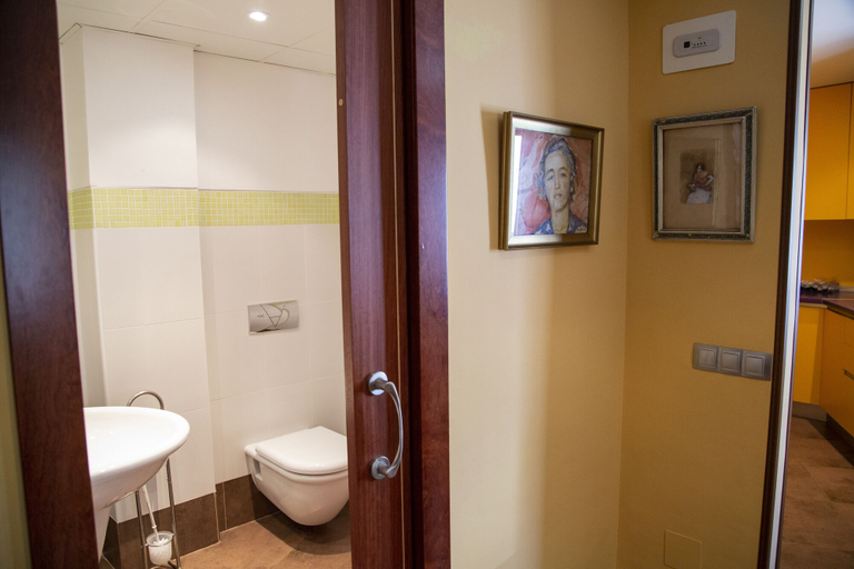 Bathroom 3, Palacio Sirvente de Mieres, Jaén
