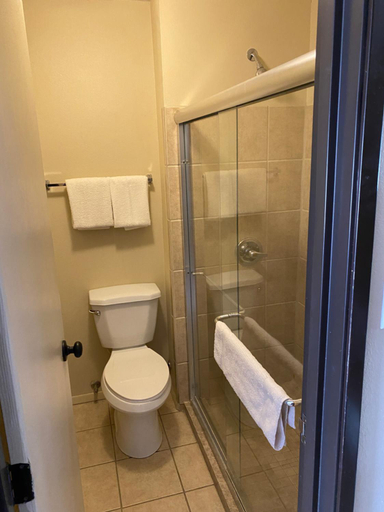 Bathroom 2, Four Winds Motel & RV Park, Lincoln