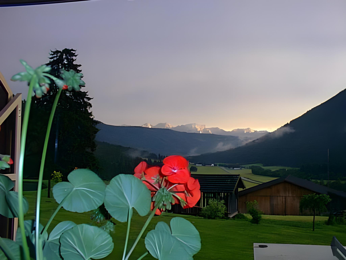 Others 3, Residence Bannwald, Bolzano
