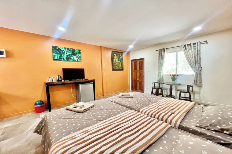 Bedroom 6