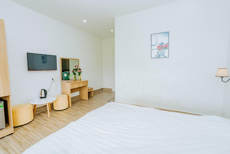 Bedroom 14