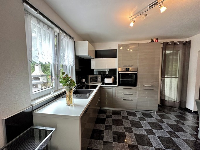 Others 5, Villa Serenity, Vinodolska