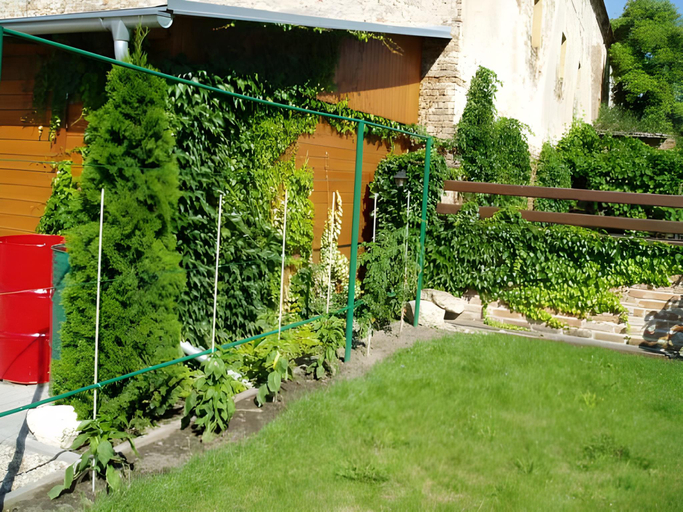 Others 4, Penzion U Vlku, Břeclav