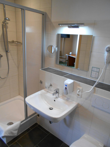 Bathroom, Siu Hotel Magdeburg, Magdeburg