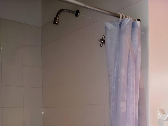 Bathroom 2, Pousada do Cais, Parati