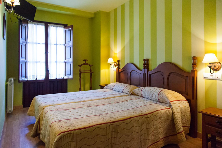 Others 4, Hosteria Hijuelas, Cantabria