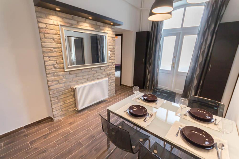 Others 5, Luxury Apartment by Hi5-Varoshaz Suite, Budapesti