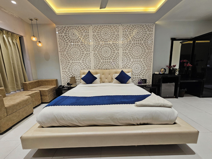Bedroom 3, Hotel MK Vivanta, Gwalior