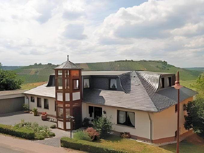 Others 4, Gastehaus Sproß, Bernkastel-Wittlich