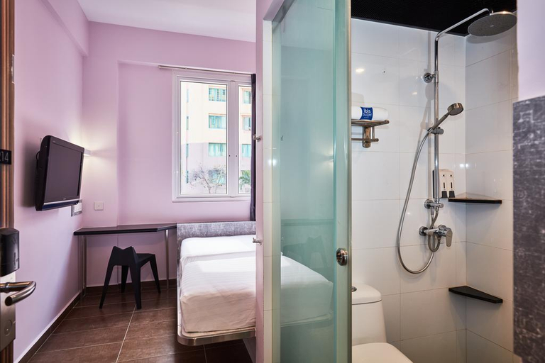 Bathroom 5, ibis budget Singapore Pearl, Singapura