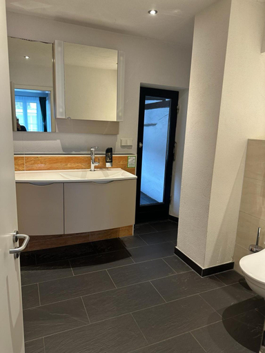 Bathroom 5, Hotel Zum Goldenen Anker, Bamberg