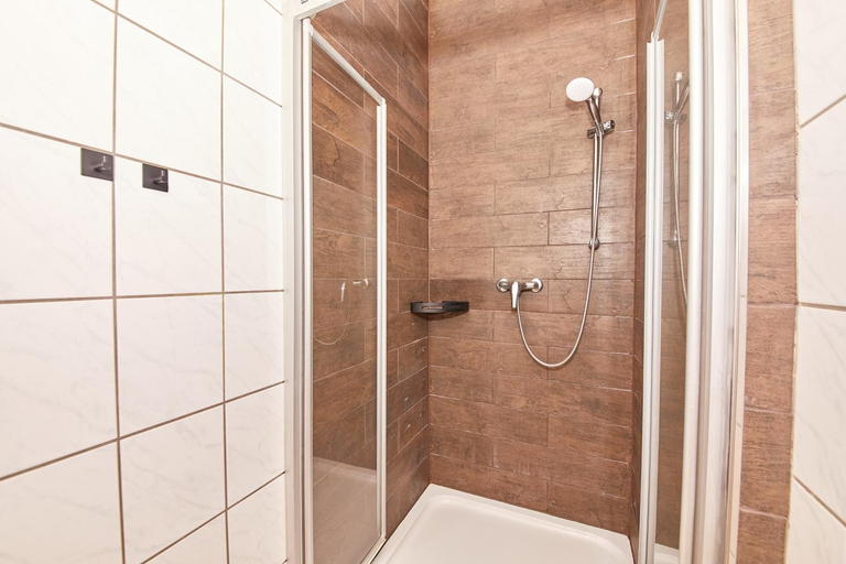 Bathroom 4