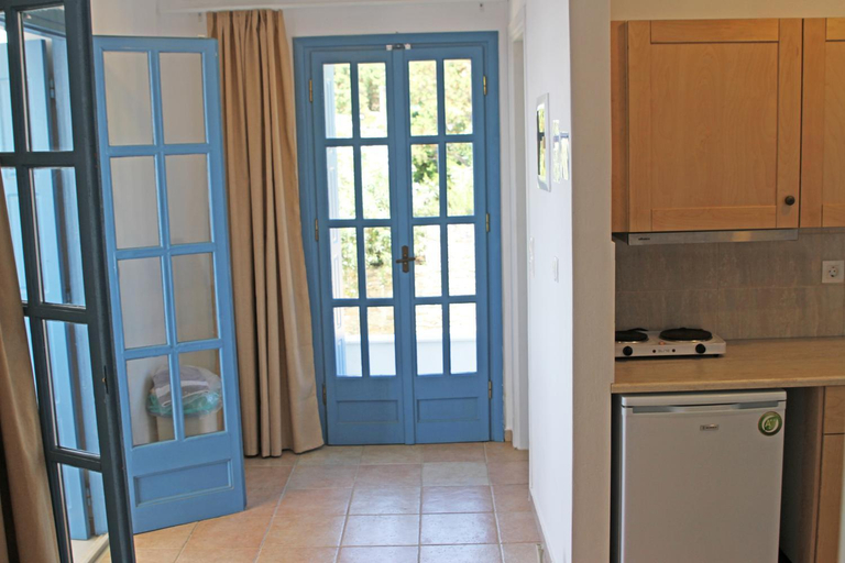 Others 3, St George Village, South Aegean