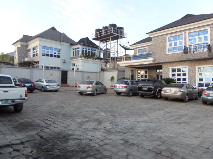 Others 4, Alheri Suites, IbadanSouth-West