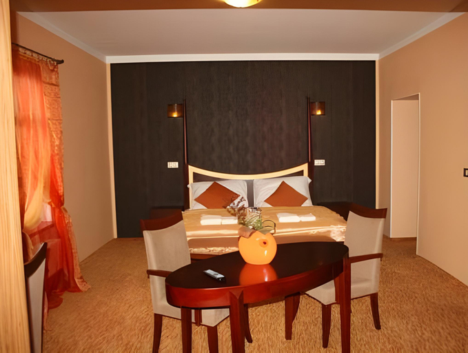 Bedroom 2, Wellness Hotel Beethoven, Chomutov