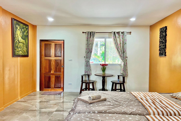 Bedroom 21