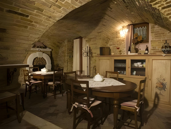 Food & Drinks 4, La Torretta sul Borgo, Ascoli Piceno
