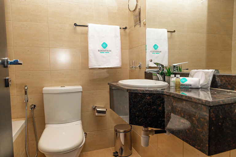 Bathroom 2, Bloomfields Cozy 1BR in Silicon Oasis, Dubai