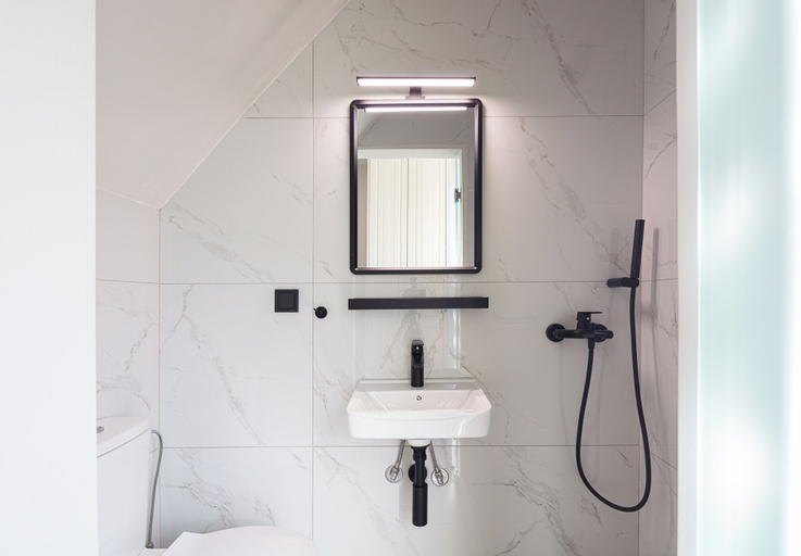 Bathroom 4, Artemis Apollonas Villa, Crete