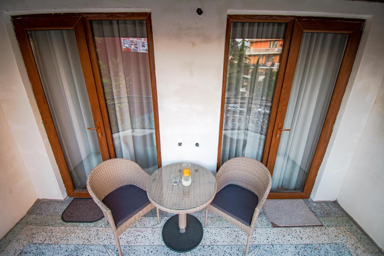 Others 2, NaNa's Guesthouse, Batumi