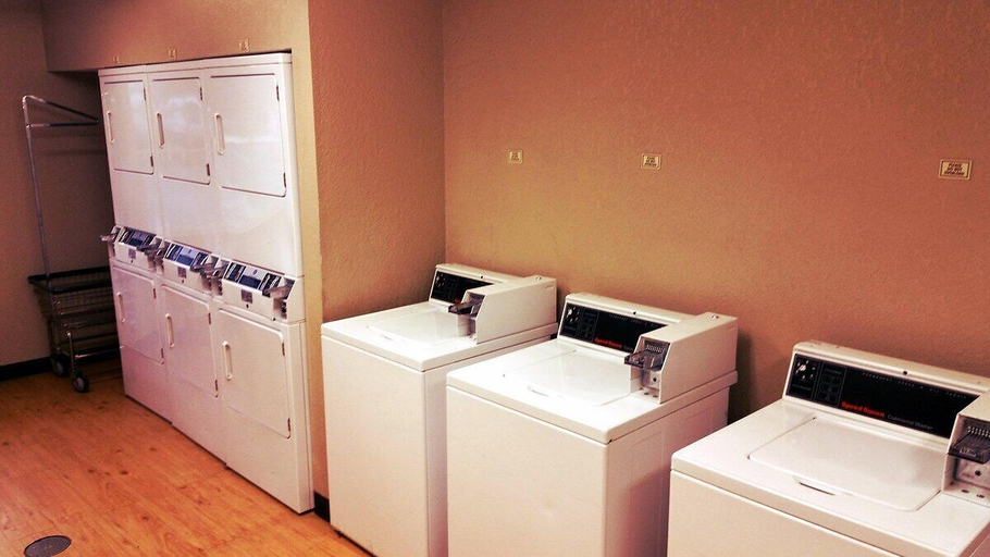 Others 5, Birch Hill Suites South Bend, Saint Joseph