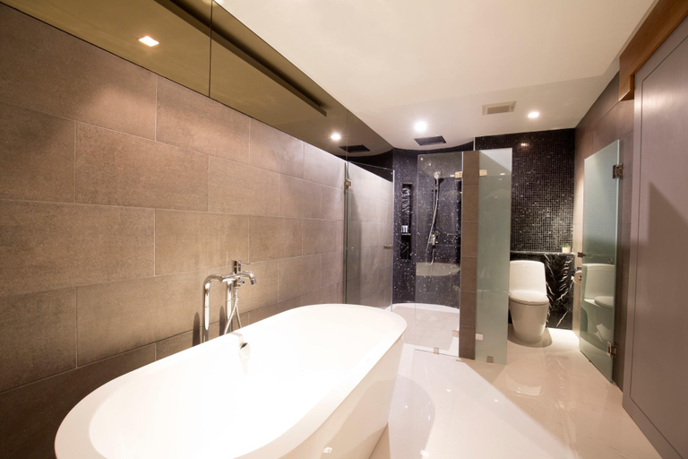 Bathroom 5, Cross Chiang Mai Riverside, Muang Chiang Mai