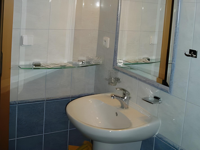 Bathroom 2, Penzion U Vlku, Břeclav