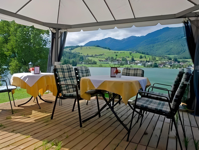 Others 5, Ticklhof am See, Kufstein