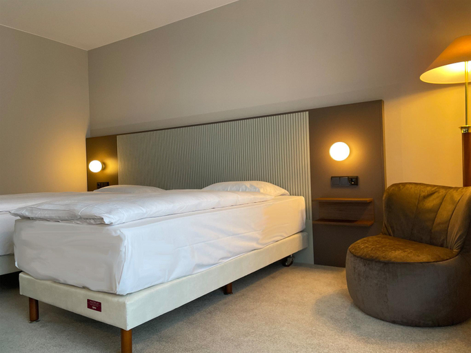 Bedroom 2, Mercure Hotel Gera City, Gera