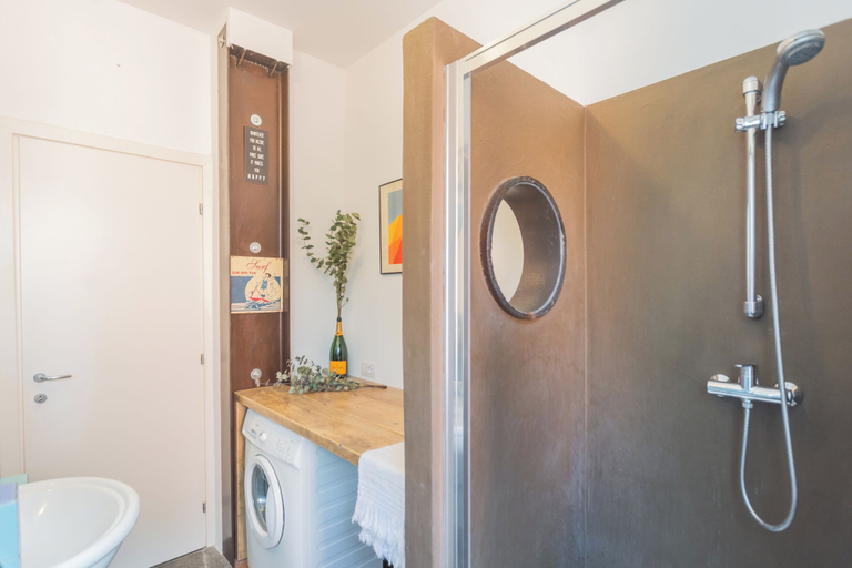 Bathroom, Casa Corbu by Rent all Como, Como