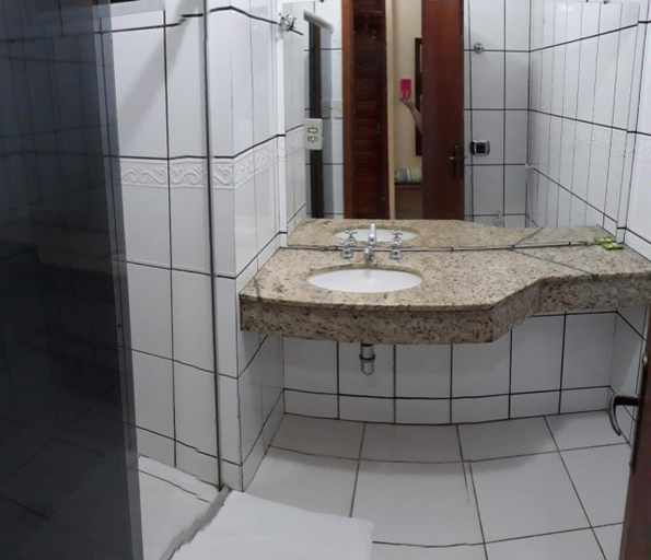 Bathroom 3, Bravo City Hotel Primavera, Primavera do Leste