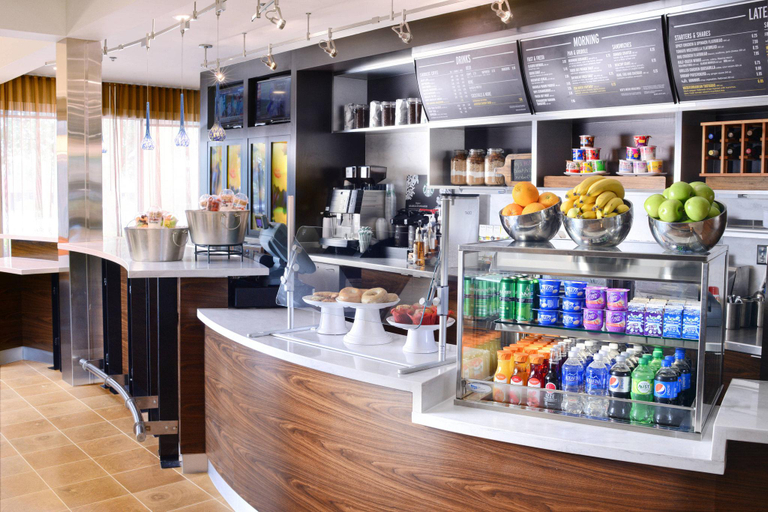 Food & Drinks 5, Courtyard by Marriott Dallas Richardson at Spring Valley, Dallas