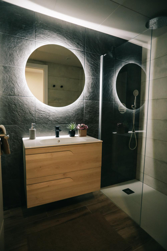 Bathroom, RCE Apartments Calella, brand new next to the beach., Barcelona