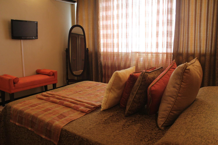 Bedroom 18