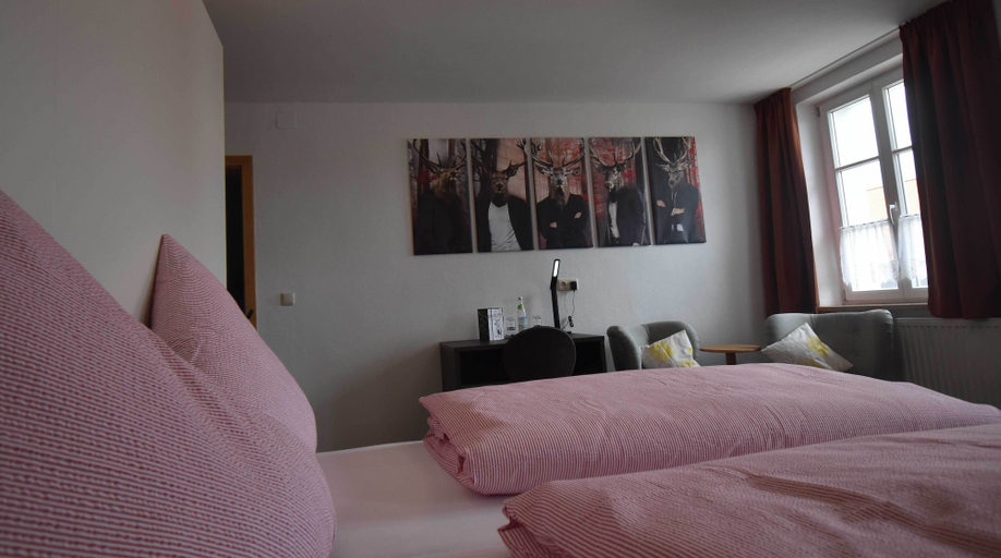Bedroom 2, Gasthaus zum Hirschen, Weißenburg-Gunzenhausen